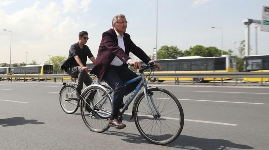 Bisikletle 20 G&uuml;nde 200 Kilometre