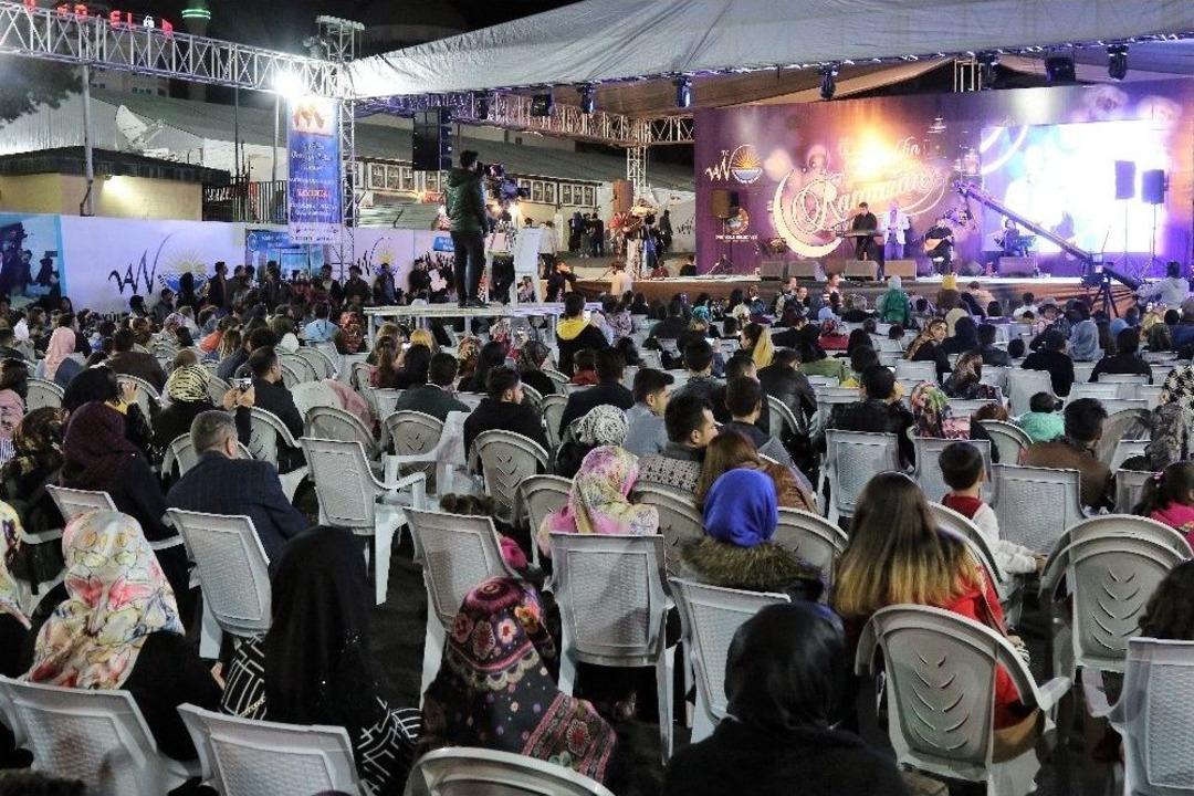 Van B&uuml;y&uuml;kşehir&rsquo;in Ramazan Sokağına Yoğun İlgi