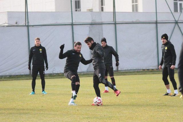 Eskişehirspor Samsunspor’a Hazırlanıyor