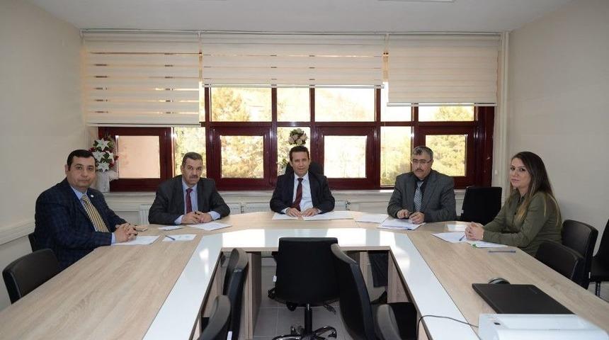 Boz&uuml;y&uuml;k Belediyesi&rsquo;nde G&ouml;revde Y&uuml;kselme Sınavı