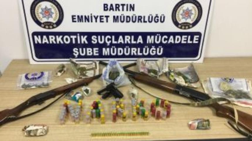Bartın&rsquo;da Uyuşturucu Operasyonu