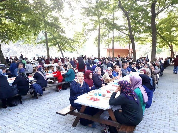 Yenice Şoförler Ve Esnaf Odası’ndan İftar G1
