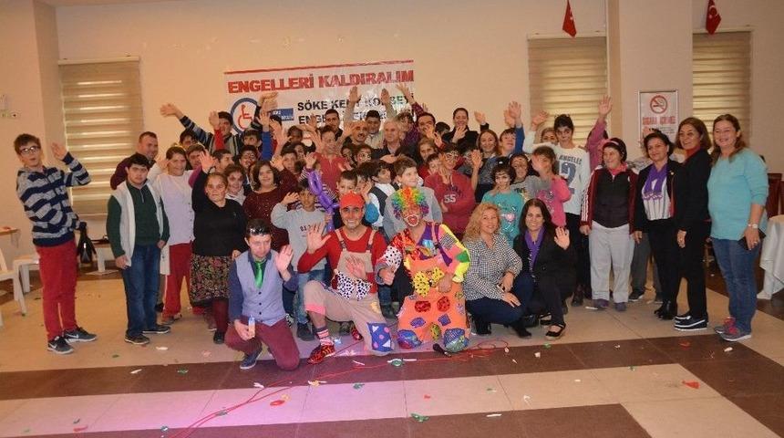 Söke’de Engelliler Gönüllerince Eğlendi