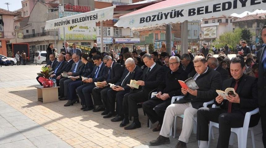 Boz&uuml;y&uuml;k&rsquo;te K&uuml;t&uuml;phane Haftası Kutlandı