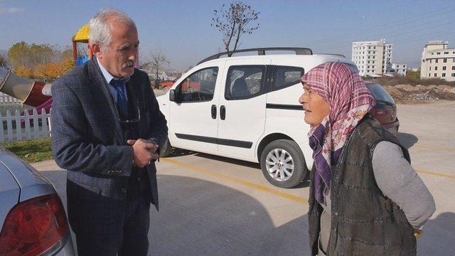 35 Yılık Pazarcı Fatma Teyzeden Başkan Ayaz’a Teşekkür