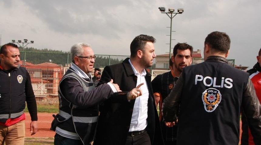 Olaylı Ma&ccedil;tan &Ccedil;ekilen Takımın Cezası Belli Oldu