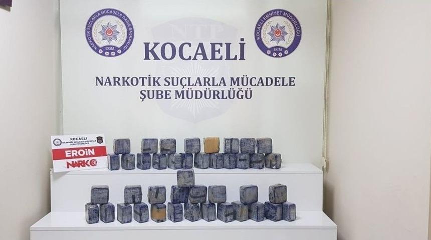 Zulalanmış 40 Kilo Uyuşturucuyu Narkotik K&ouml;peği Buldu