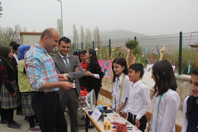 Kulplu Öğrenciler Meslek Tanıtım Etkinliği Düzenledi