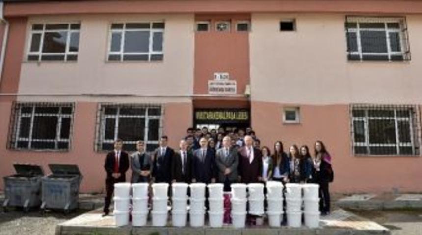 Okullara Boya Desteği