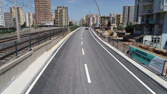 Alparslan Türkeş’in Birinci Etabına Klasik Otomobilli Açılış