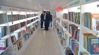 Atıl Durumdaki Otobüsü Kütüphaneye Çevirdiler