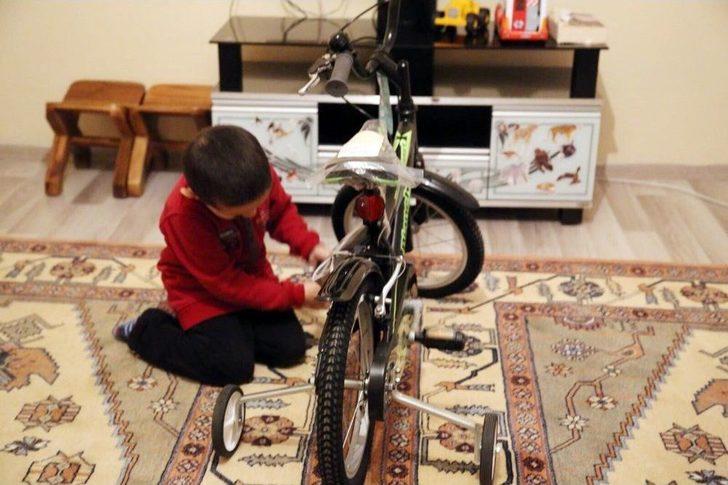 Onlar Resmini Çizdi, Vali Gerçekleştirdi G2