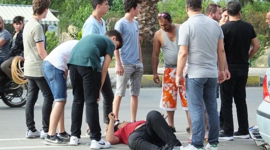 Otomobille Motosiklet &Ccedil;arpıştı