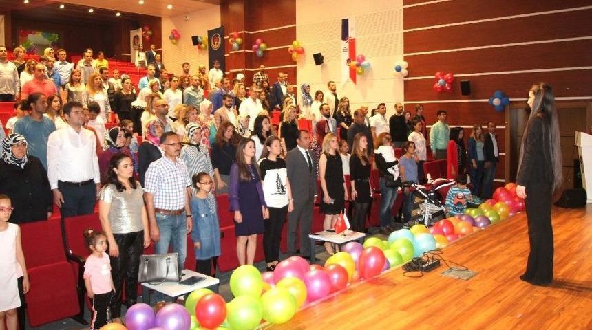 Anaokulu &Ouml;ğrencileri İlk Mezuniyet Coşkusunu Yaşadı