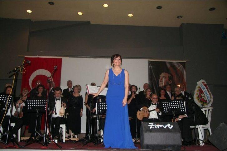 Gönül Tuna Müzik Grubu Yine Yüreklere Dokundu G1