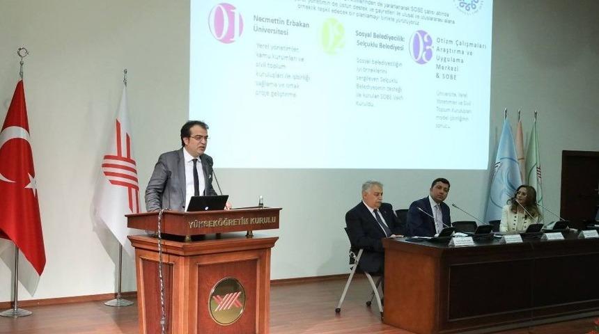 Ne&uuml; Engelsiz &Uuml;niversite &Ouml;d&uuml;llerine Aday Olmaya Hak Kazandı