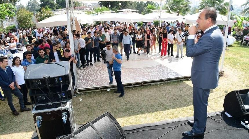 Üniversite Hazırlık Öğrencileri Moral Depoladı