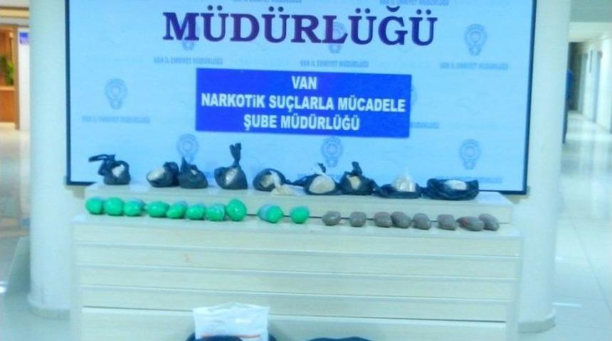 Van&rsquo;da 14 Kilo 194 Gram Eroin Ele Ge&ccedil;irildi