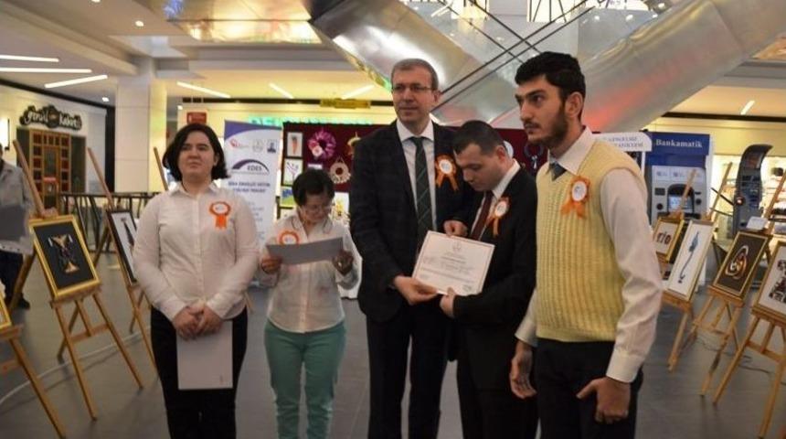 Biga&rsquo;da &rsquo;hayal&rsquo; İsimli Sergi A&ccedil;ıldı