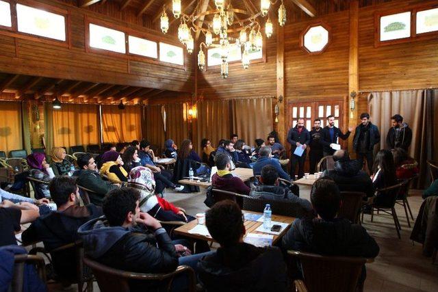 Gaün Öğrenci Toplulukları Güz Çalıştayı’nda