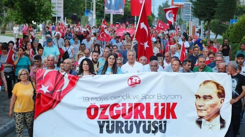 Mezitli&rsquo;de &rsquo;&ouml;zg&uuml;rl&uuml;k Y&uuml;r&uuml;y&uuml;ş&uuml;&rsquo; D&uuml;zenlendi