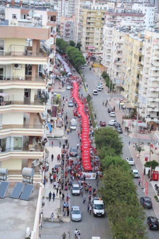 Mezitli’de ’özgürlük Yürüyüşü’ Düzenlendi