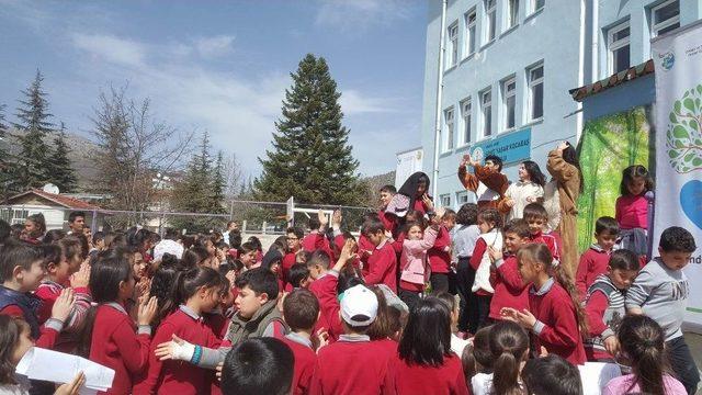 Tiyatro İle Orman Sevgisi Aşılama Çalışması