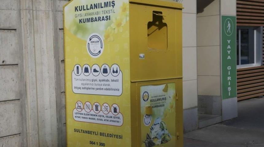 Sultanbeyli&rsquo;de 27 Noktada Giysi Kumbaraları