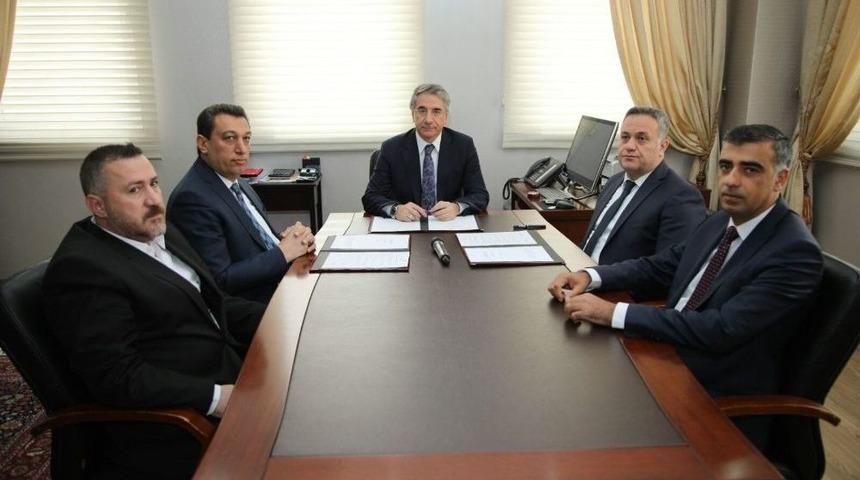 Elazığ Belediyesi, Sivrice Ve Baskil’e Park Yapacak