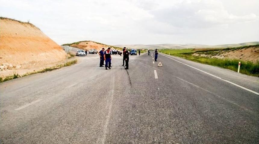 Konya&rsquo;da Trafik Kazası: 1 &Ouml;l&uuml;, 1 Yaralı