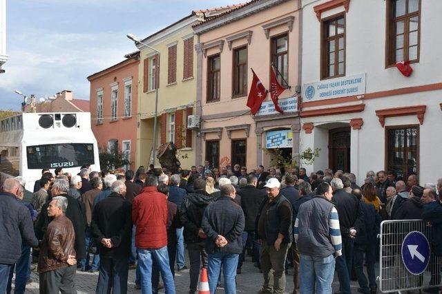 Chp’de Dönmez Adaylığını Açıkladı