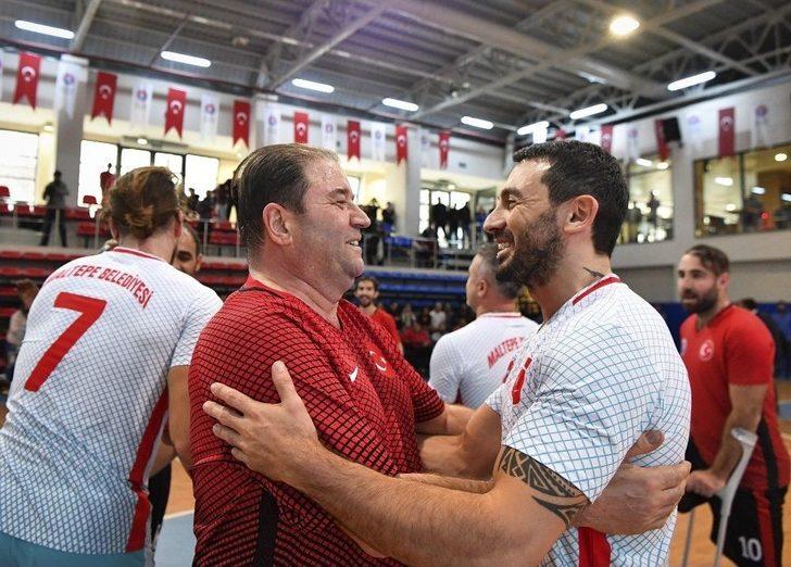 Engellere Birlikte Çalım Attılar G1