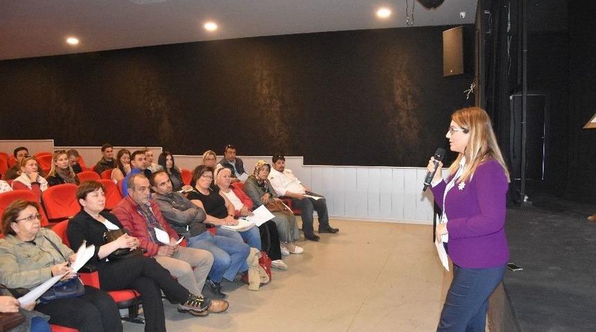 Noel Pazarı Hazırlıkları Devam Ediyor