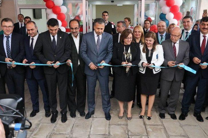 Güneydoğuda Kamu Bünyesinde İlk Tüp Bebek Merkezi Açıldı G2