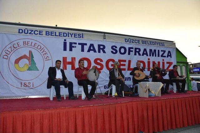 Düzce Belediyesi Mahalle İftarları Devam Ediyor