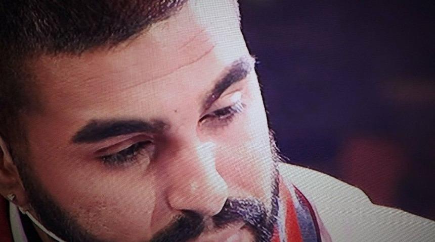 B&uuml;lent Ersoy Popstar Salih&rsquo;in Performansını Dolmaya Benzetti