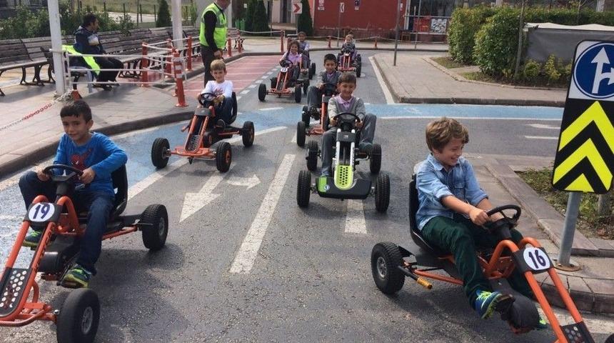 Ramazan&rsquo;da Serdivan Trafik Park Ge&ccedil; Saatlere Kadar A&ccedil;ık