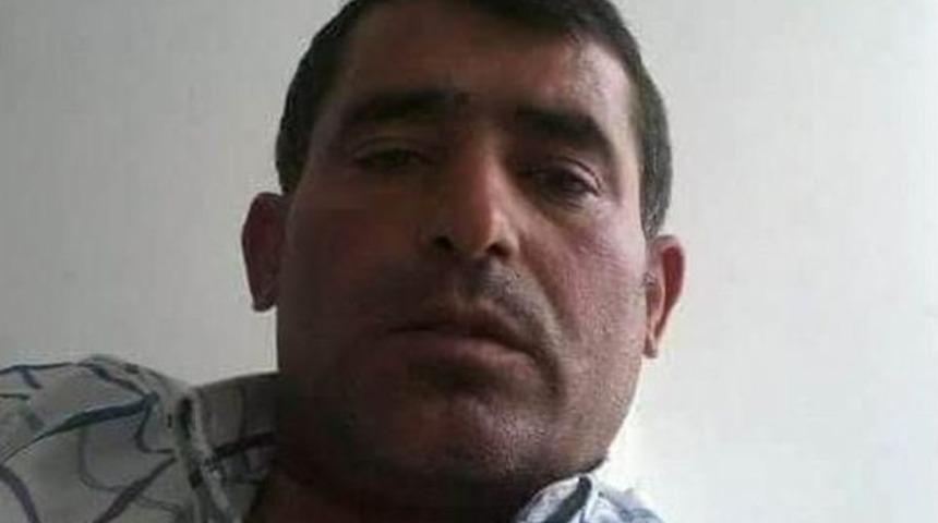 S&uuml;r&uuml;y&uuml; Otlatırken &Uuml;zerine Yıldırım D&uuml;şen &Ccedil;oban &Ouml;ld&uuml;