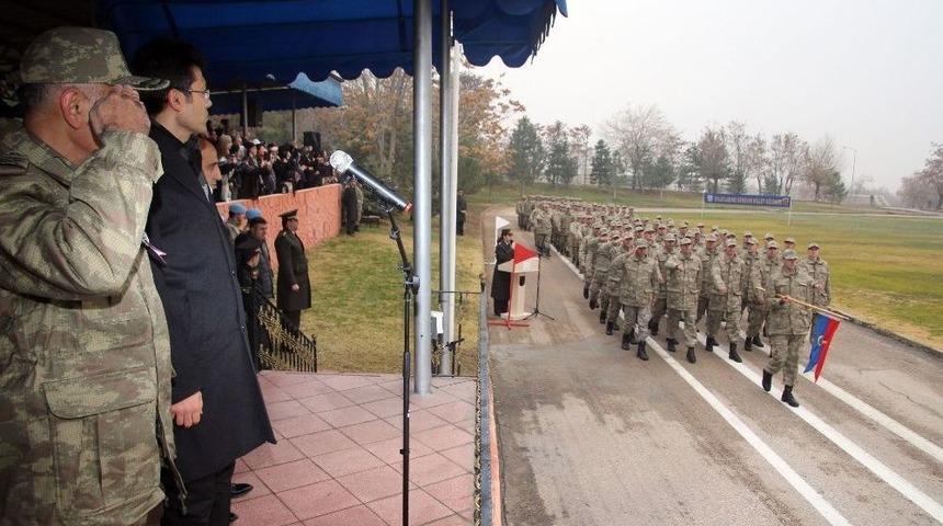 Elazığ&rsquo;da Kısa D&ouml;nem Askerler Yemin Etti