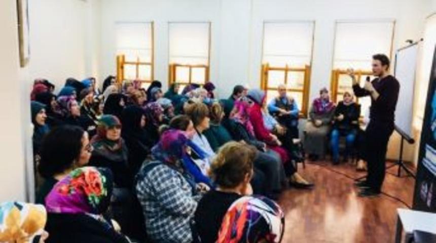 Beyoğlu&rsquo;nda İletişim Teknikleri Semineri&rsquo;ne Yoğun İlgi