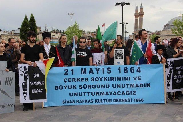 Sivas’ta ’çerkes Sürgünü’ Protesto Edildi