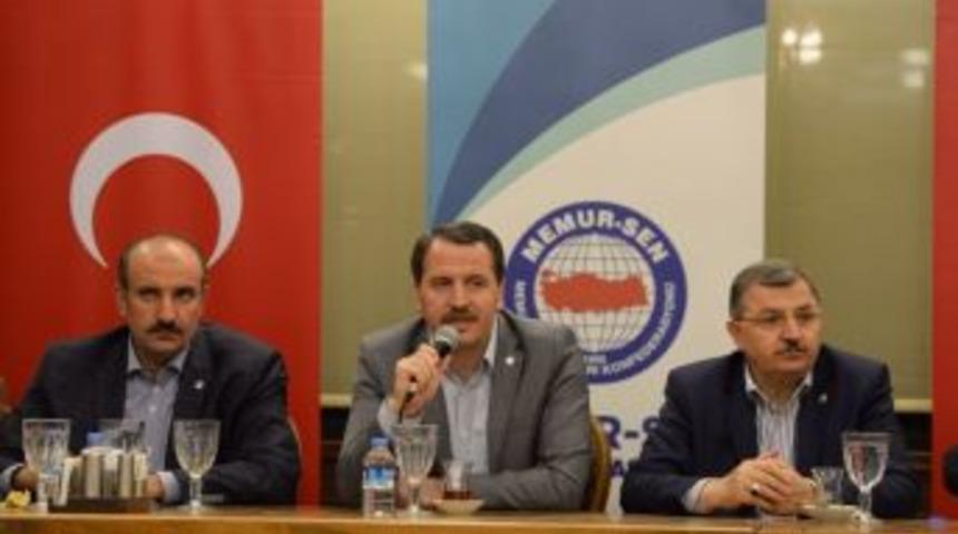 Memur-sen`in Duayenleri İftarda Bir Araya Geldi