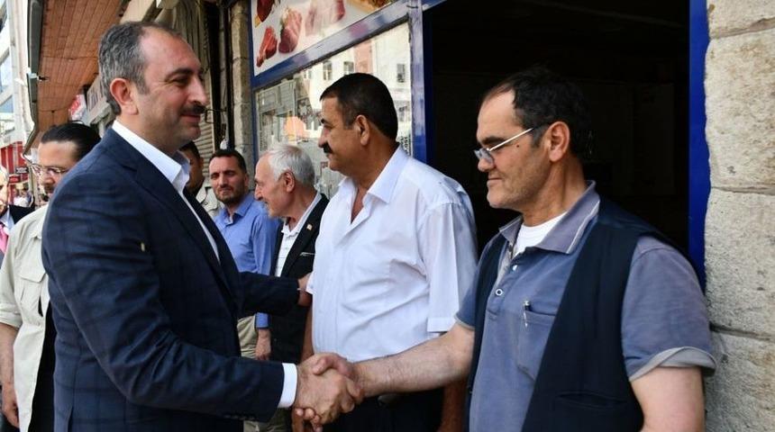 Adalet Bakanı Abd&uuml;lhamit G&uuml;l Artvin&rsquo;de