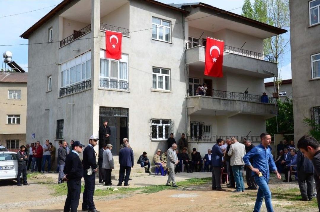 Muş&rsquo;a Şehit Ateşi D&uuml;şt&uuml;