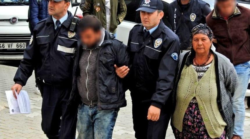 &Ccedil;eşme&rsquo;de Villa Hırsızlarına Su&ccedil;&uuml;st&uuml;