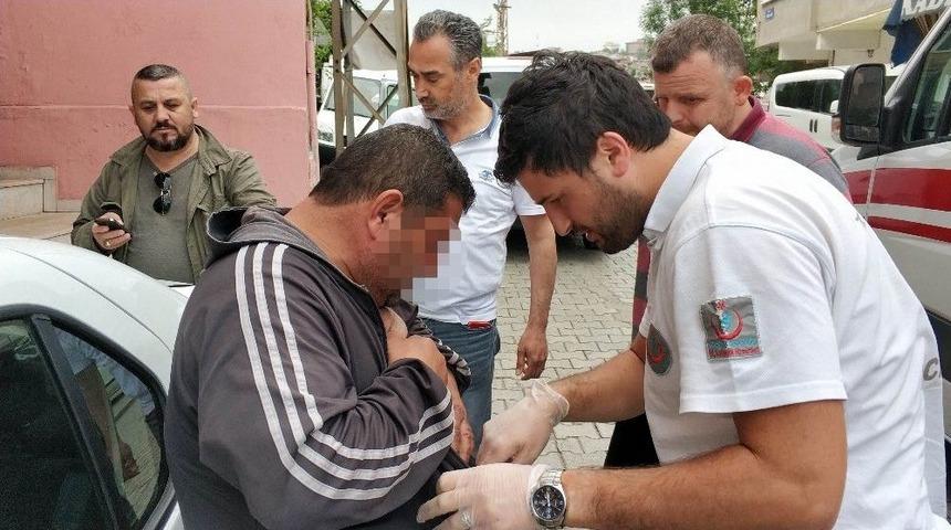 Samsun&rsquo;da Askerden Yeni Gelen Gen&ccedil; Babasını Bı&ccedil;akladı