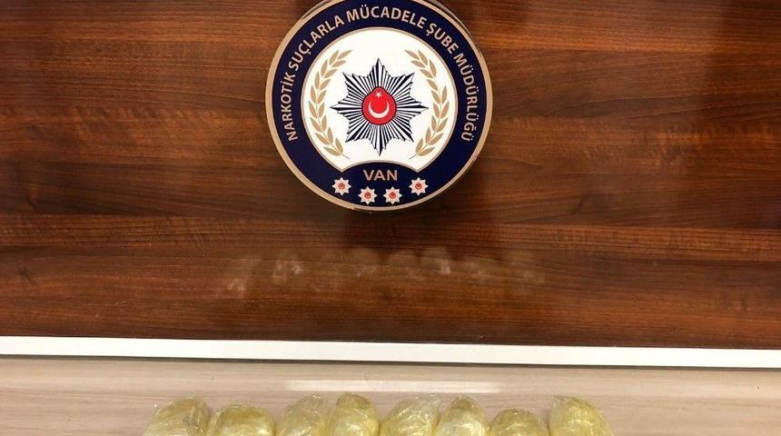 Van&rsquo;da 4 Kilo Metamfetamin Ele Ge&ccedil;irildi