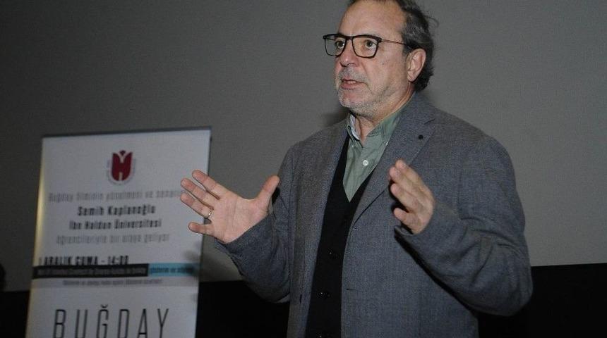 &lsquo;buğday&rsquo; Filminin Y&ouml;netmeni Kaplanoğlu, &Ouml;ğrencilerle Bir Araya Geldi