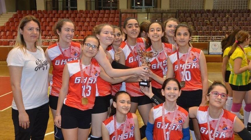 Aydın Gen&ccedil;likspor Şampiyon Oldu