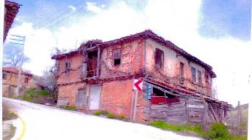 İzmit&rsquo;in K&ouml;ylerindeki Metruk Yapılar Tespit Ediliyor